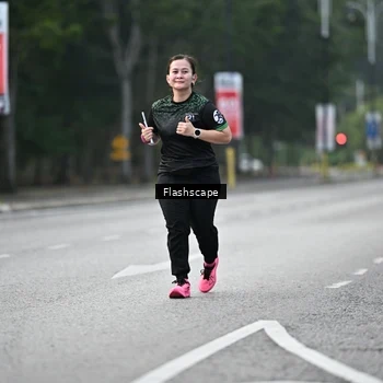 Runner Photo 8370734