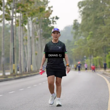 Runner Photo 8370753