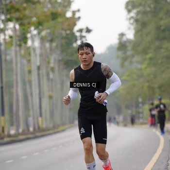 Runner Photo 8370798