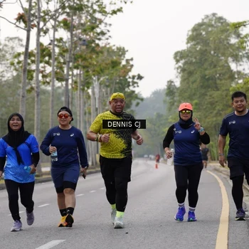 Runner Photo 8370809