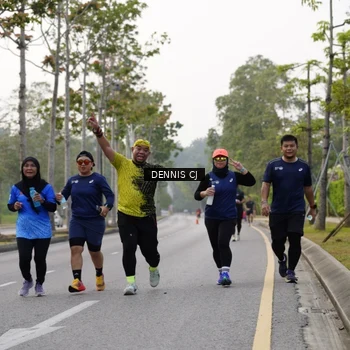Runner Photo 8370836