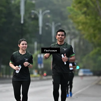 Runner Photo 8370874