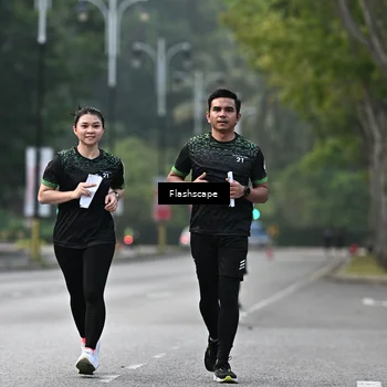 Runner Photo 8370875