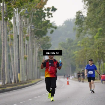 Runner Photo 8370888