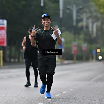 Runner Photo 8370897