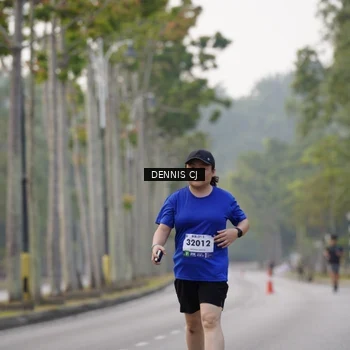 Runner Photo 8370913