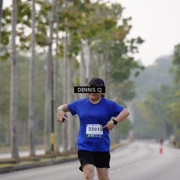 Runner Photo 8370939