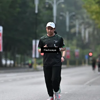 Runner Photo 8370968