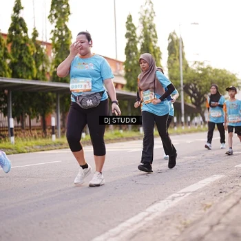 Runner Photo 8370974