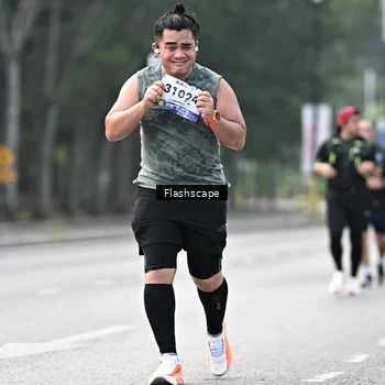Runner Photo 8370995