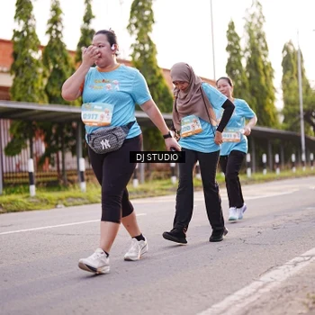 Runner Photo 8370998