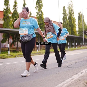 Runner Photo 8371001