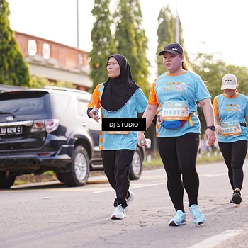 Runner Photo 8371003
