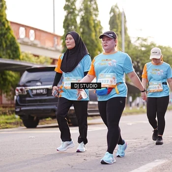 Runner Photo 8371012