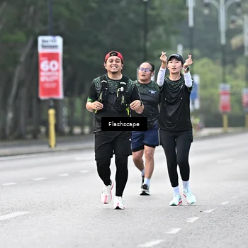 Runner Photo 8371025