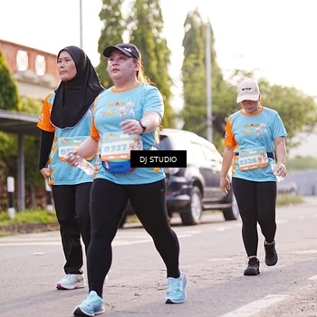 Runner Photo 8371027