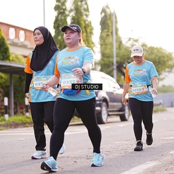 Runner Photo 8371028