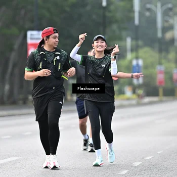 Runner Photo 8371045