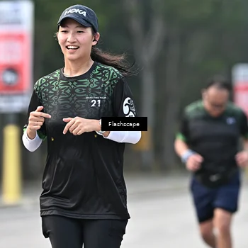 Runner Photo 8371059
