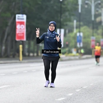 Runner Photo 8371066