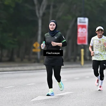 Runner Photo 8371081