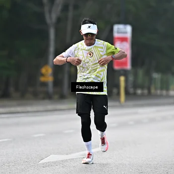 Runner Photo 8371089