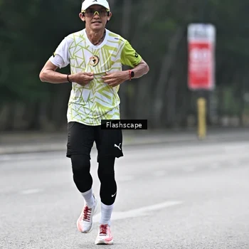 Runner Photo 8371099