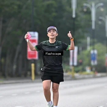 Runner Photo 8371112