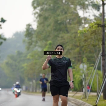 Runner Photo 8371124