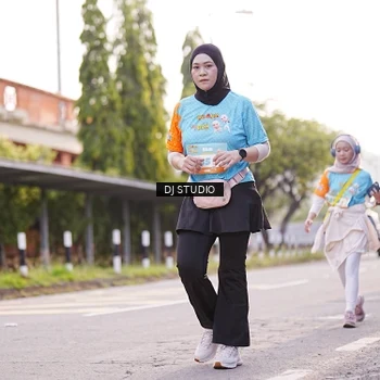 Runner Photo 8371142