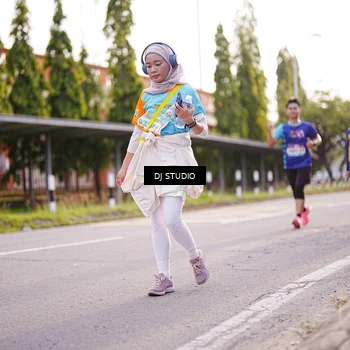 Runner Photo 8371147