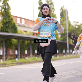 Runner Photo 8371154