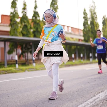 Runner Photo 8371160