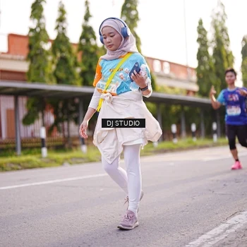 Runner Photo 8371162