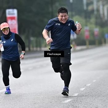 Runner Photo 8371176