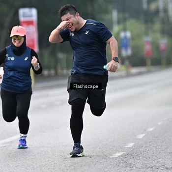 Runner Photo 8371178