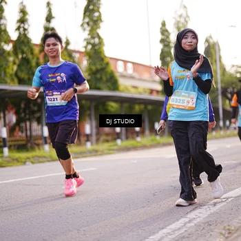 Runner Photo 8371183