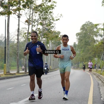 Runner Photo 8371189