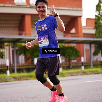 Runner Photo 8371212