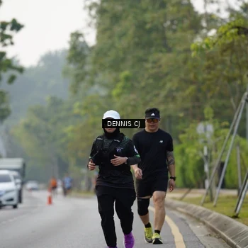 Runner Photo 8371214