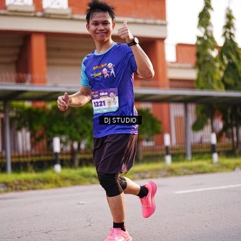 Runner Photo 8371220