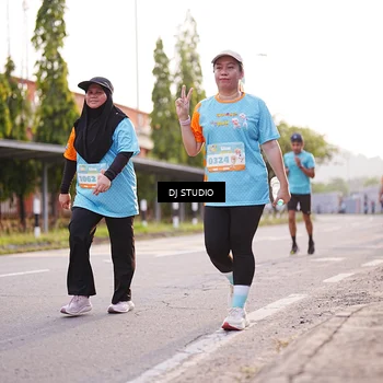 Runner Photo 8371235