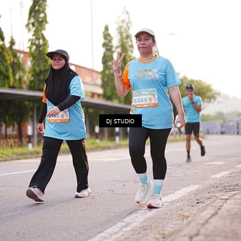 Runner Photo 8371236