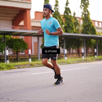 Runner Photo 8371267