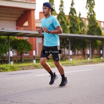 Runner Photo 8371277