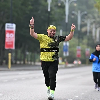 Runner Photo 8371278