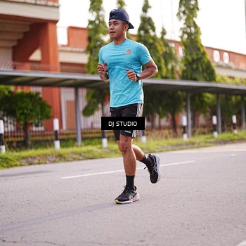 Runner Photo 8371282