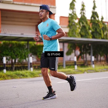 Runner Photo 8371284