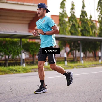 Runner Photo 8371287