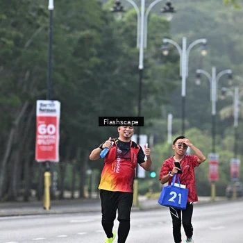 Runner Photo 8371290